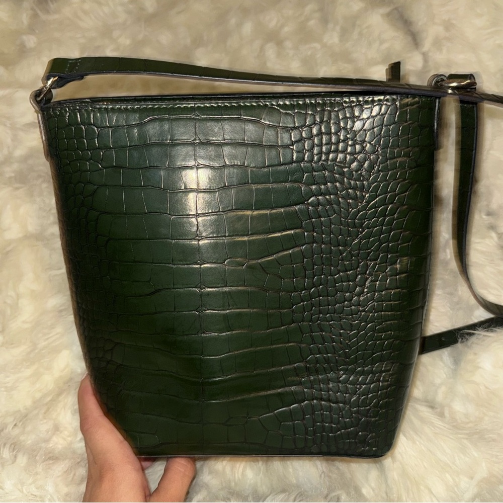 H&M Dark Green Croc-Embossed Shoulder Bag